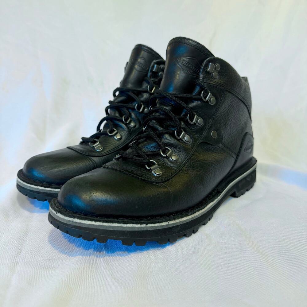 Merrell Waitsfield Hiking Boots Womens 9.5 Black Waterproof Leather Vibram